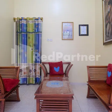 Wisma Giri Mulyo B Near Grojogan Sewu Mitra Reddoorz-2